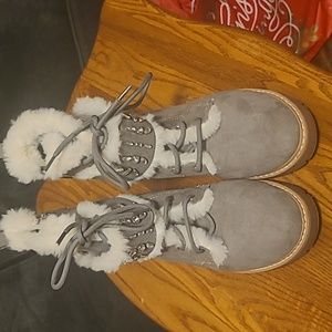 Winter boots